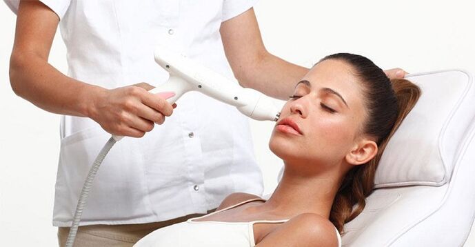procedemento de fotorexuvenecemento facial